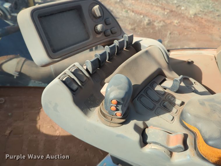 image for item OL9217 2008 Challenger MT965B 4WD tractor