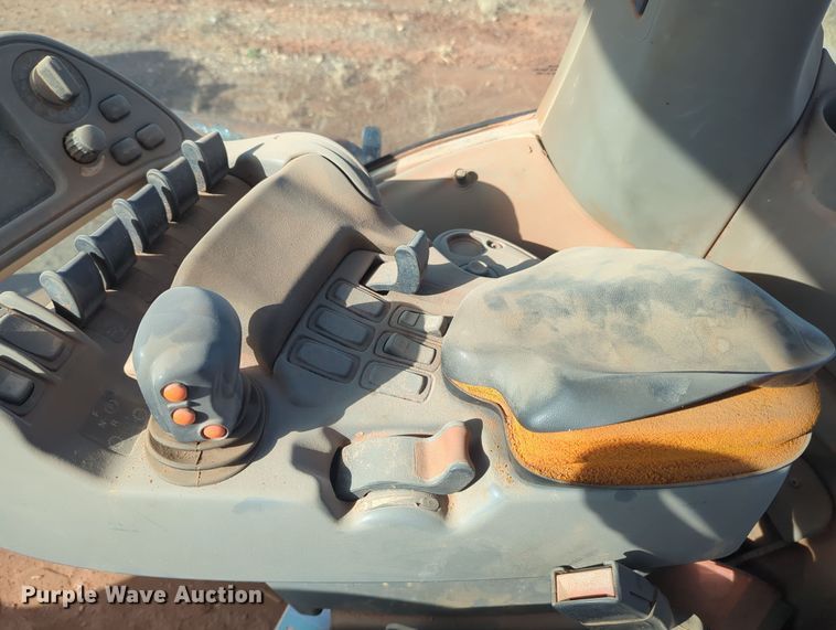 image for item OL9217 2008 Challenger MT965B 4WD tractor