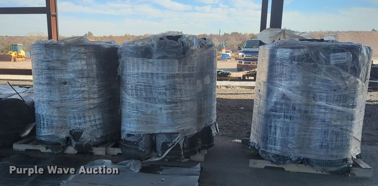 image for item OL9220 MiraDRAIN 6200  concrete wall draining material