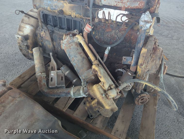 image for item OL9222 1978 Mack ENDT 676  engine