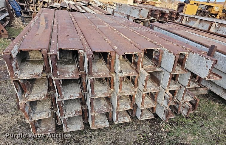 image for item OL9477 (78) concrete paving forms