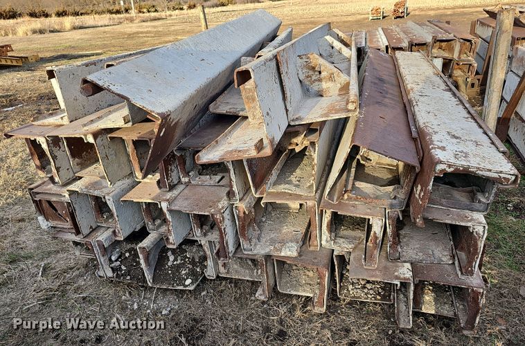 image for item OL9477 (78) concrete paving forms