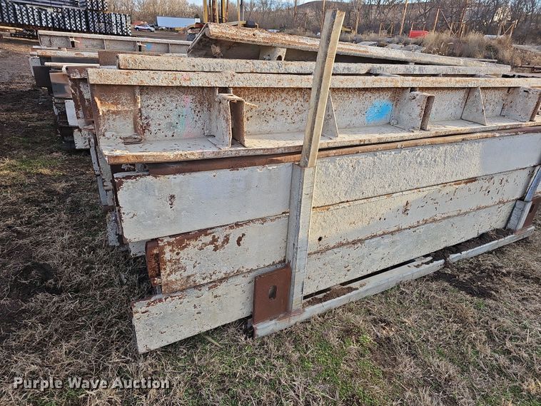 image for item OL9477 (78) concrete paving forms