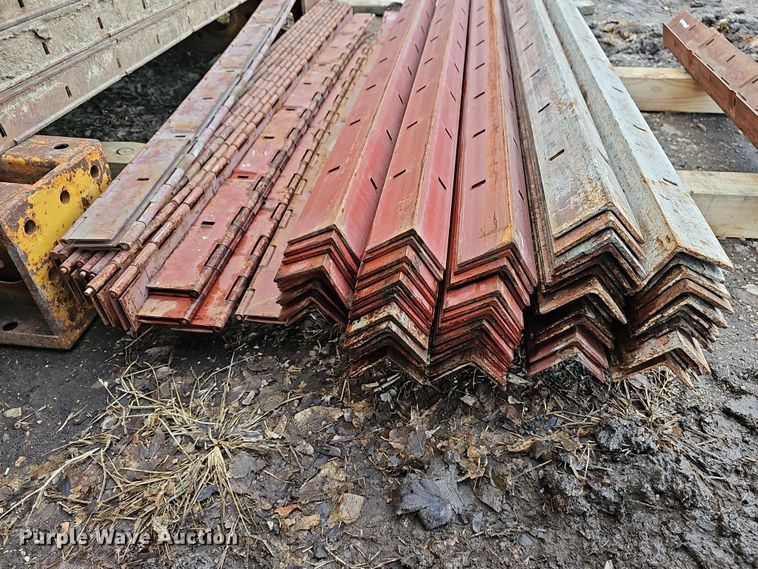 image for item OL9481 Symons Steel plywood concrete forms