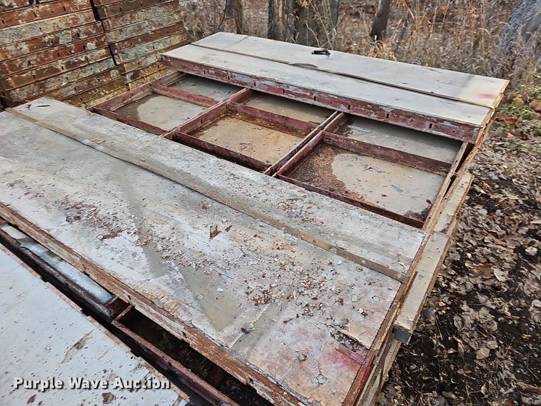 image for item OL9481 Symons Steel plywood concrete forms