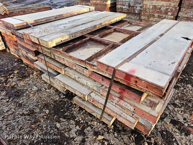 image for item OL9481 Symons Steel plywood concrete forms