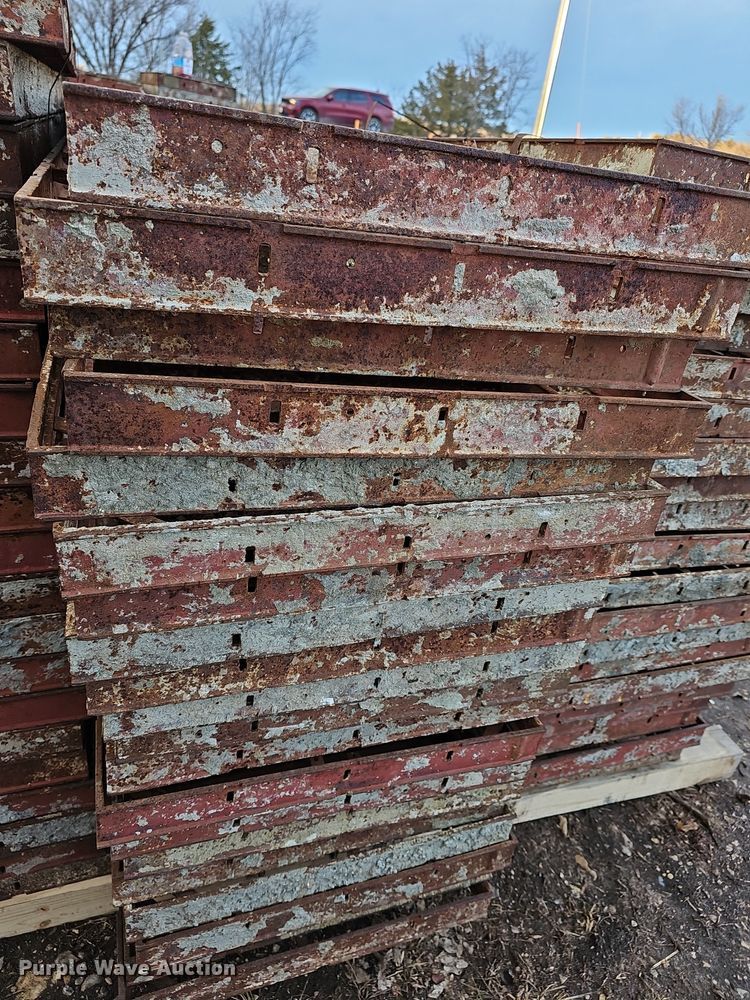 image for item OL9481 Symons Steel plywood concrete forms