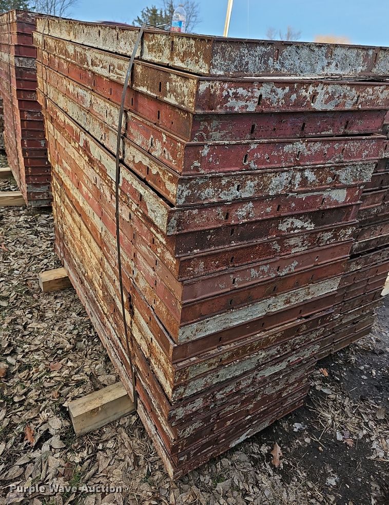 image for item OL9481 Symons Steel plywood concrete forms