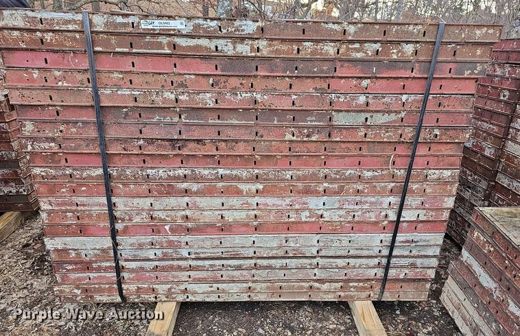 image for item OL9482 Symons Steel plywood  concrete forms