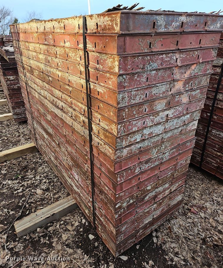 image for item OL9482 Symons Steel plywood  concrete forms