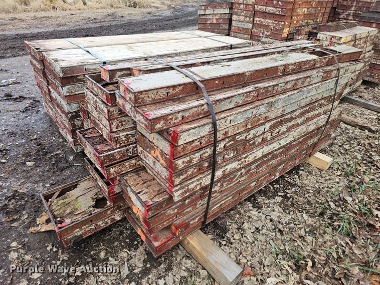 image for item OL9482 Symons Steel plywood  concrete forms