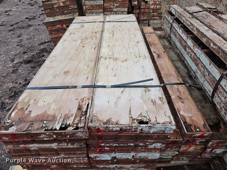 image for item OL9482 Symons Steel plywood  concrete forms