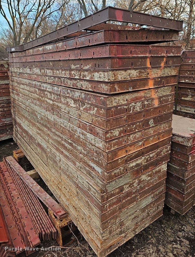 image for item OL9483 Symons Steel plywood concrete forms