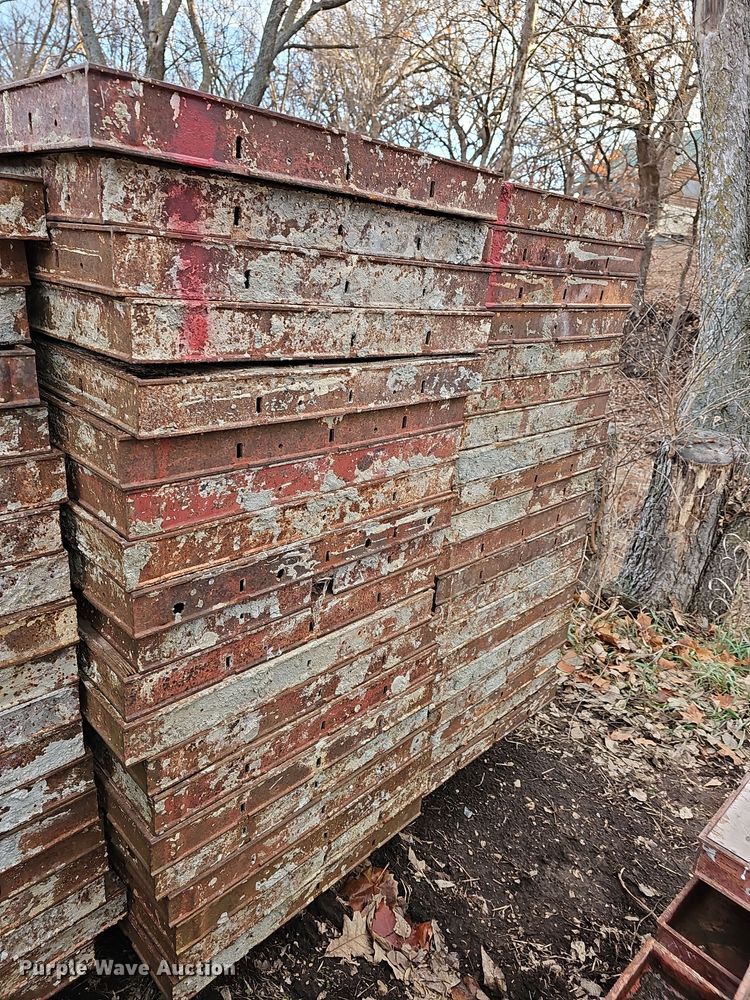 image for item OL9483 Symons Steel plywood concrete forms