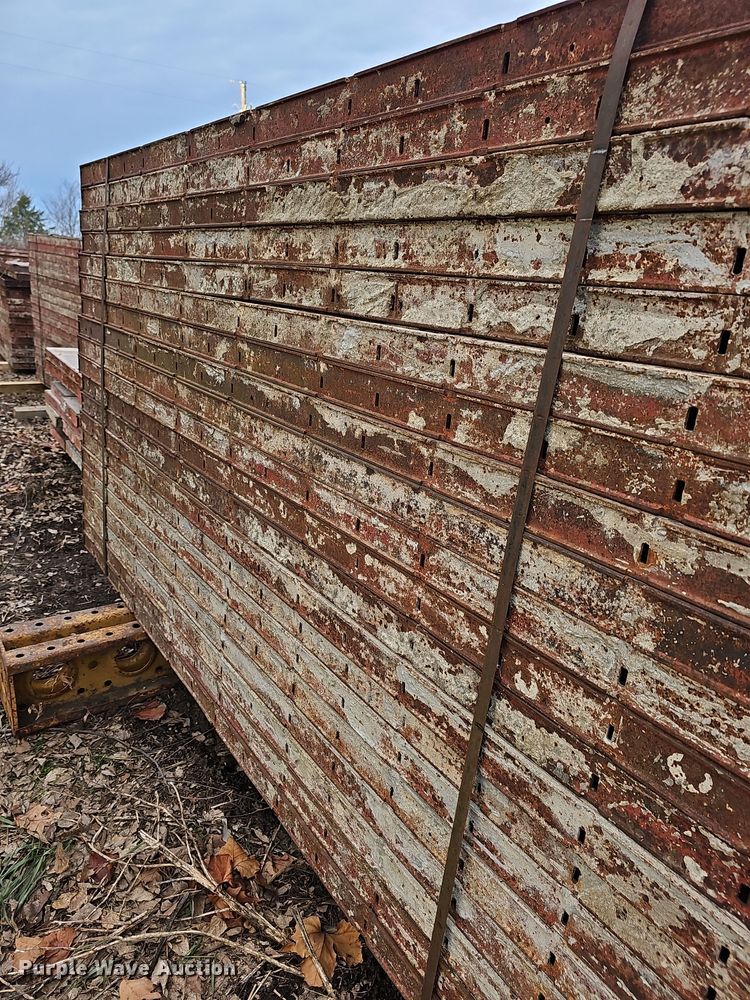 image for item OL9483 Symons Steel plywood concrete forms