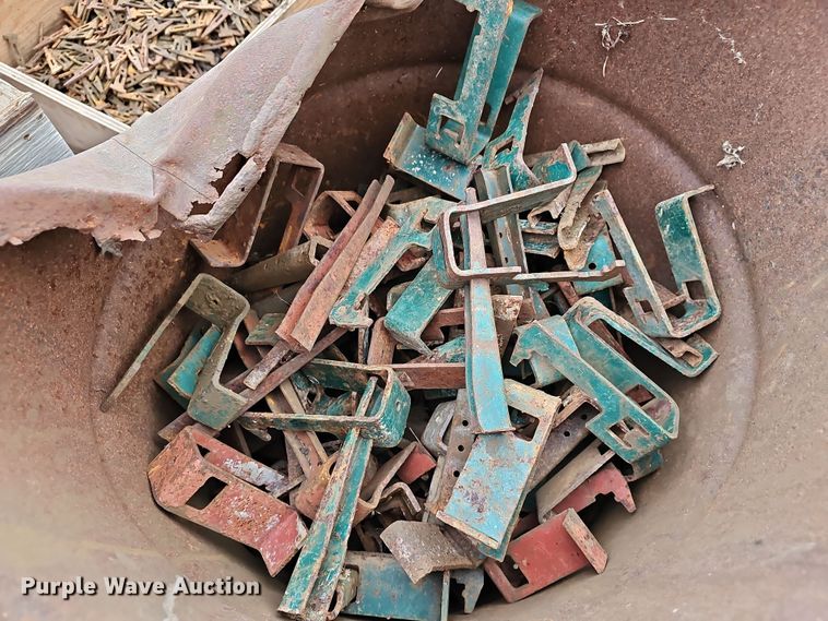 image for item OL9483 Symons Steel plywood concrete forms