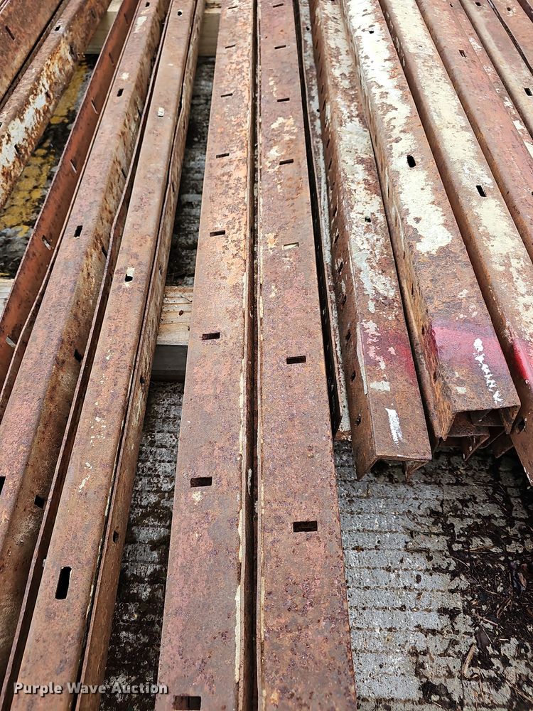 image for item OL9483 Symons Steel plywood concrete forms