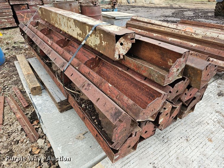 image for item OL9483 Symons Steel plywood concrete forms