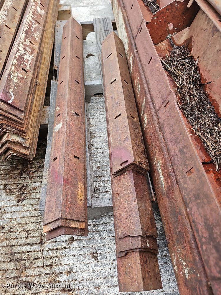 image for item OL9483 Symons Steel plywood concrete forms