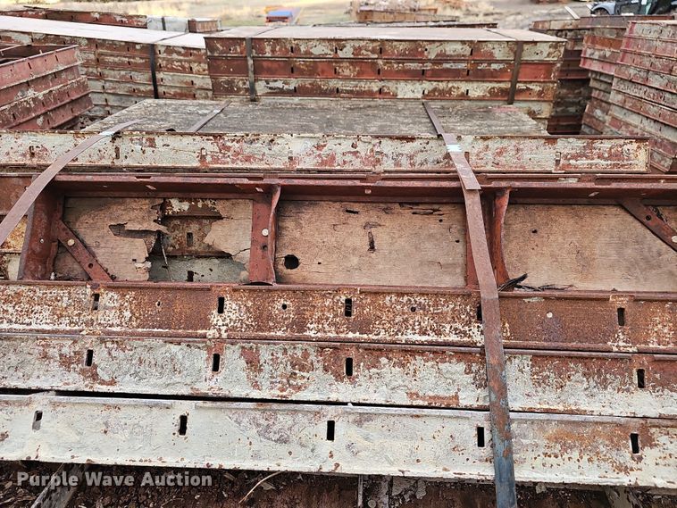 image for item OL9483 Symons Steel plywood concrete forms