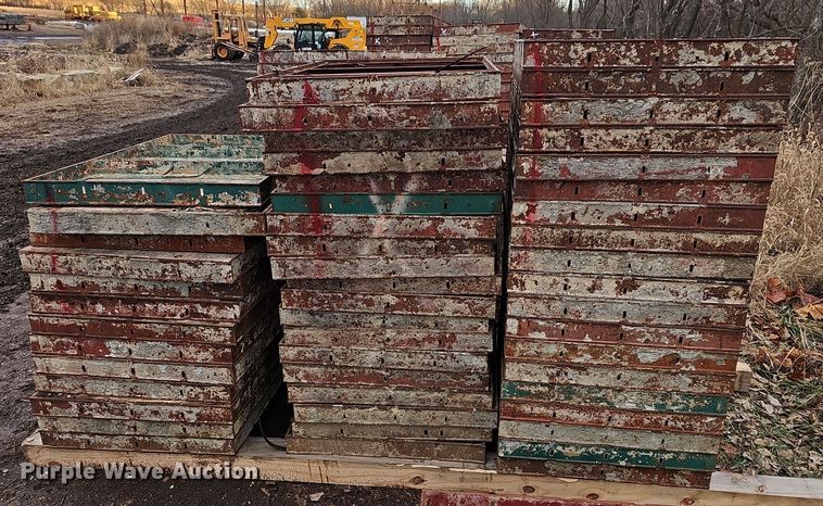 image for item OL9484 Symons steel plywood concrete forms