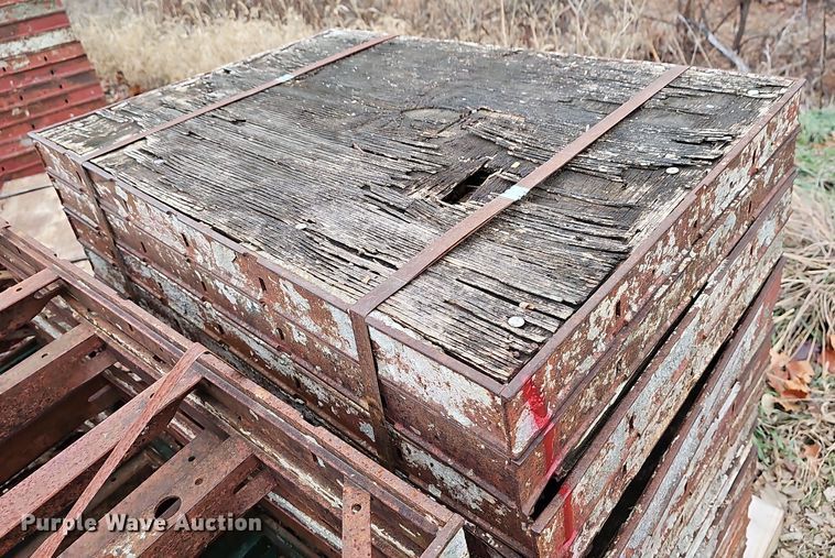 image for item OL9484 Symons steel plywood concrete forms