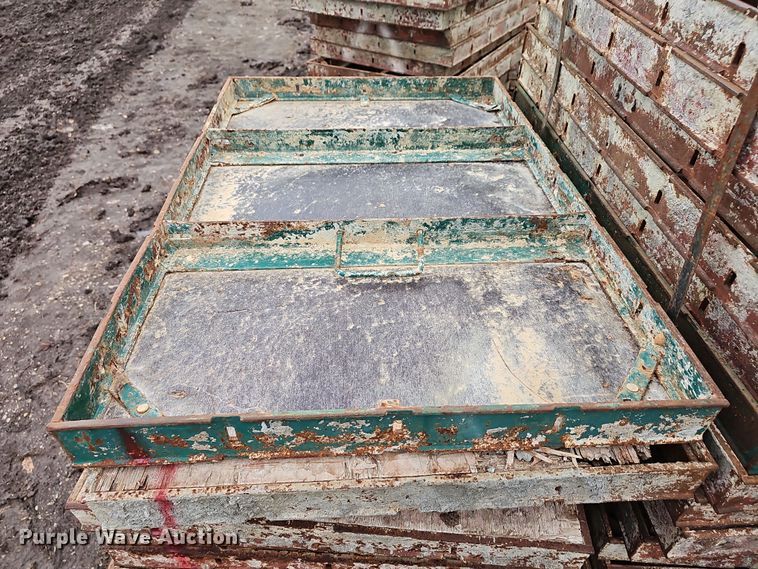 image for item OL9484 Symons steel plywood concrete forms