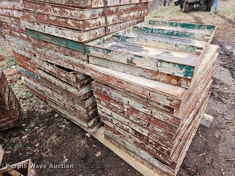 image for item OL9484 Symons steel plywood concrete forms