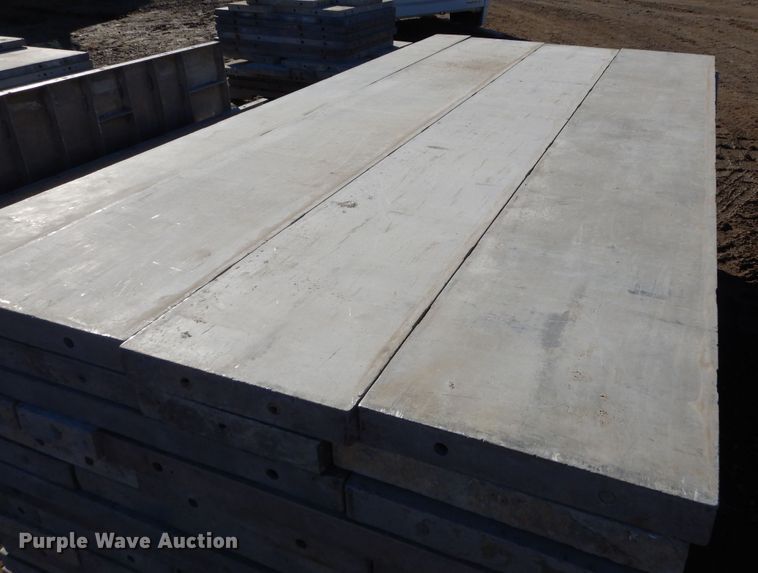 image for item OL9486 Approximately 105 aluminum concrete forms