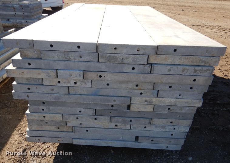 image for item OL9486 Approximately 105 aluminum concrete forms