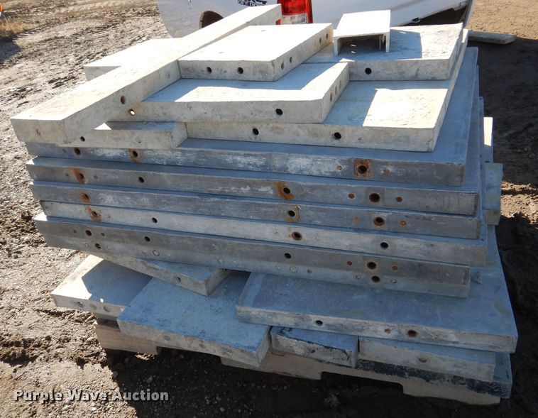 image for item OL9486 Approximately 105 aluminum concrete forms