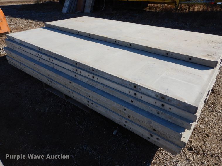 image for item OL9486 Approximately 105 aluminum concrete forms