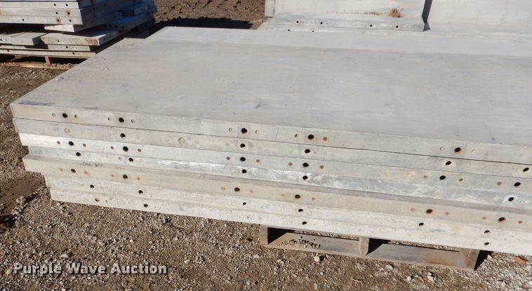image for item OL9486 Approximately 105 aluminum concrete forms