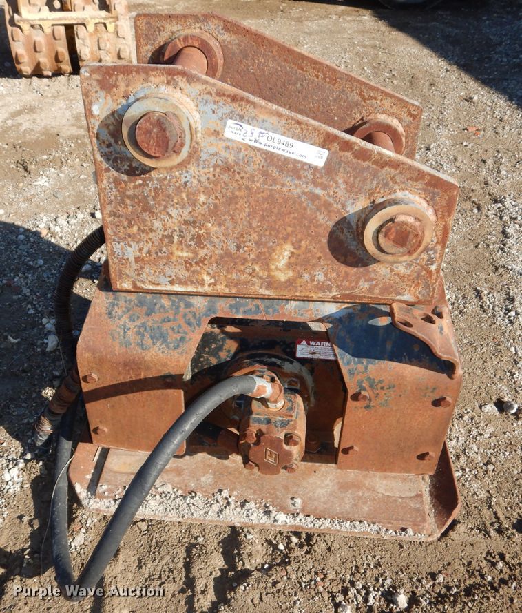 image for item OL9489 Plate compactor