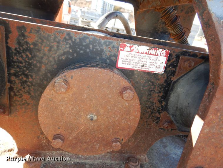 image for item OL9489 Plate compactor