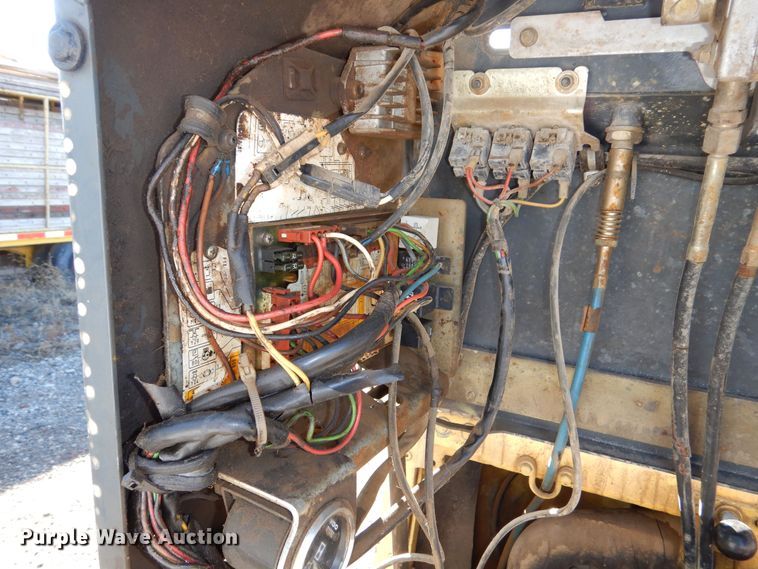 image for item OL9490 Bomag BW65T  trench compactor