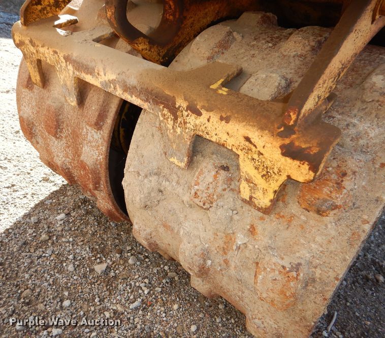 image for item OL9490 Bomag BW65T  trench compactor