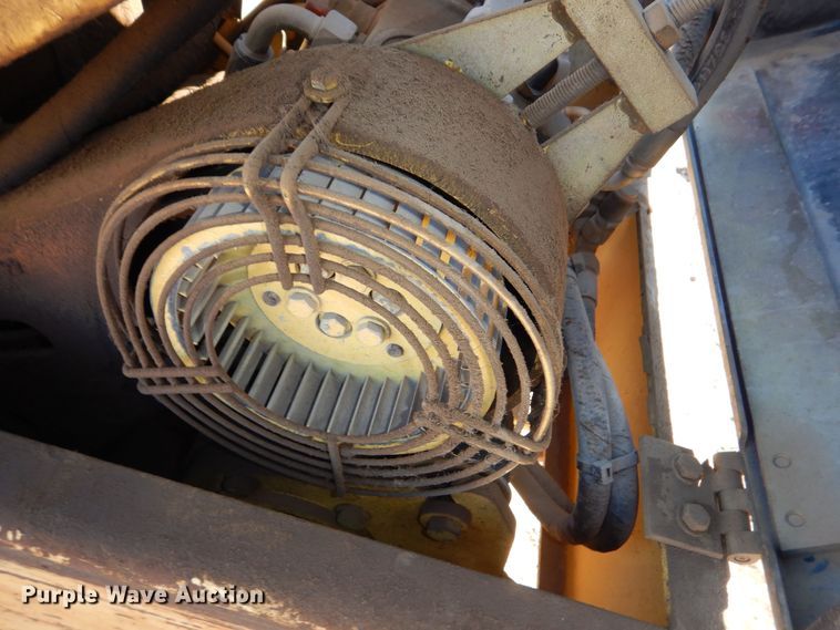 image for item OL9490 Bomag BW65T  trench compactor