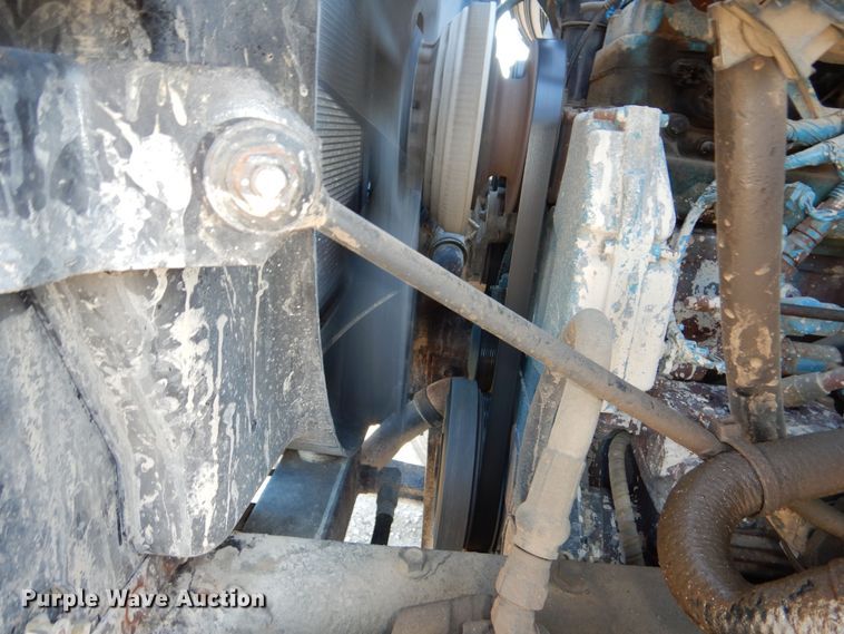 image for item OL9492 2005 International 7400  dump truck