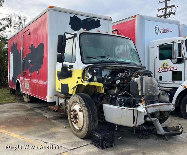 image for item DH8591 2007 Freightliner Business Class M2  refrigerated truck