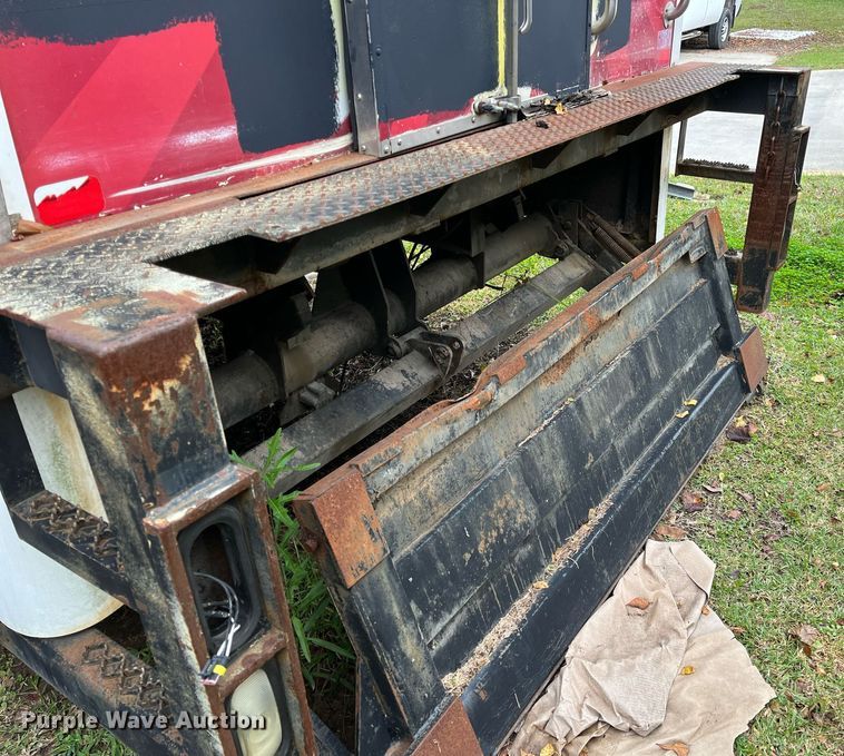 image for item DH8591 2007 Freightliner Business Class M2  refrigerated truck