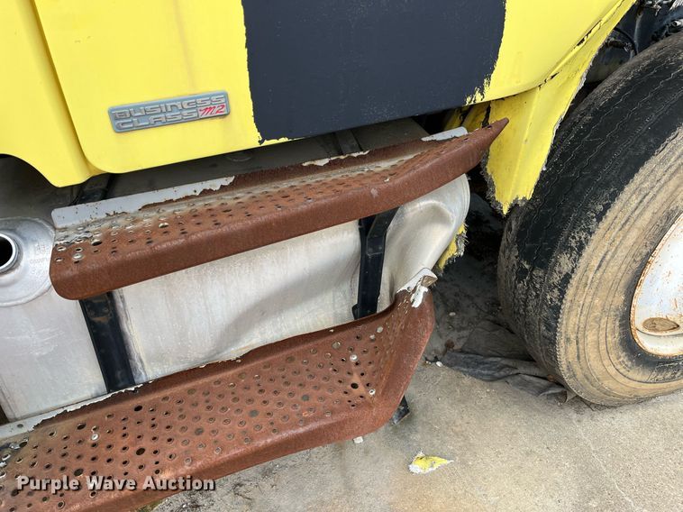 image for item DH8591 2007 Freightliner Business Class M2  refrigerated truck