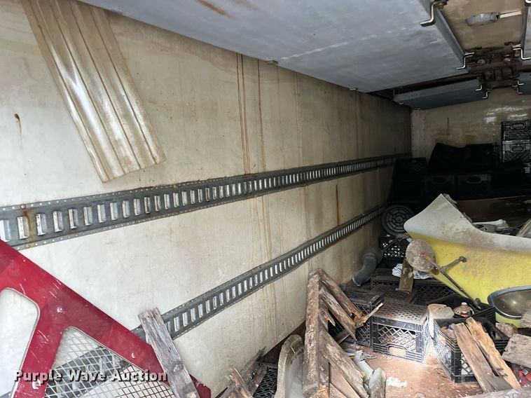 image for item DH8591 2007 Freightliner Business Class M2  refrigerated truck