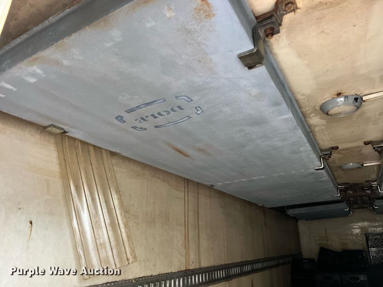 image for item DH8591 2007 Freightliner Business Class M2  refrigerated truck