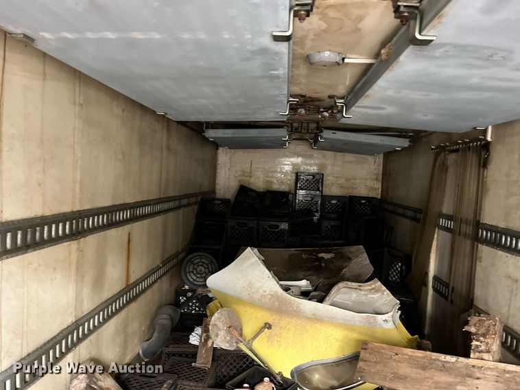 image for item DH8591 2007 Freightliner Business Class M2  refrigerated truck