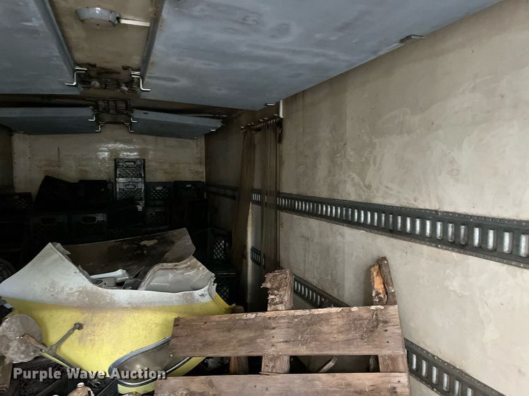 image for item DH8591 2007 Freightliner Business Class M2  refrigerated truck