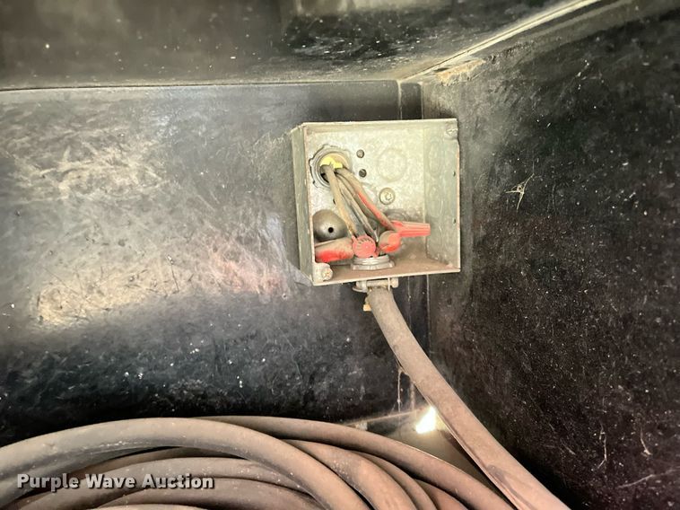 image for item DH8591 2007 Freightliner Business Class M2  refrigerated truck