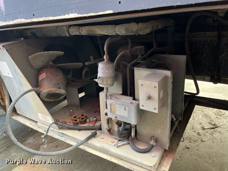 image for item DH8591 2007 Freightliner Business Class M2  refrigerated truck