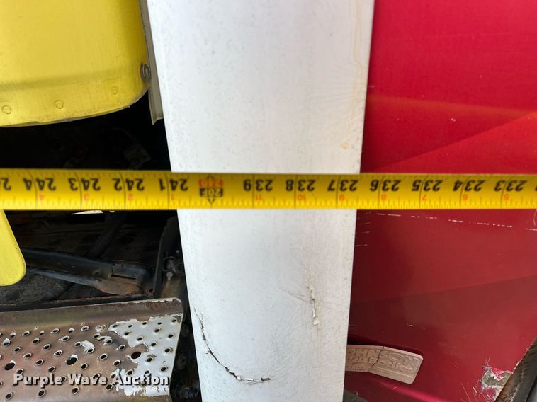 image for item DH8591 2007 Freightliner Business Class M2  refrigerated truck