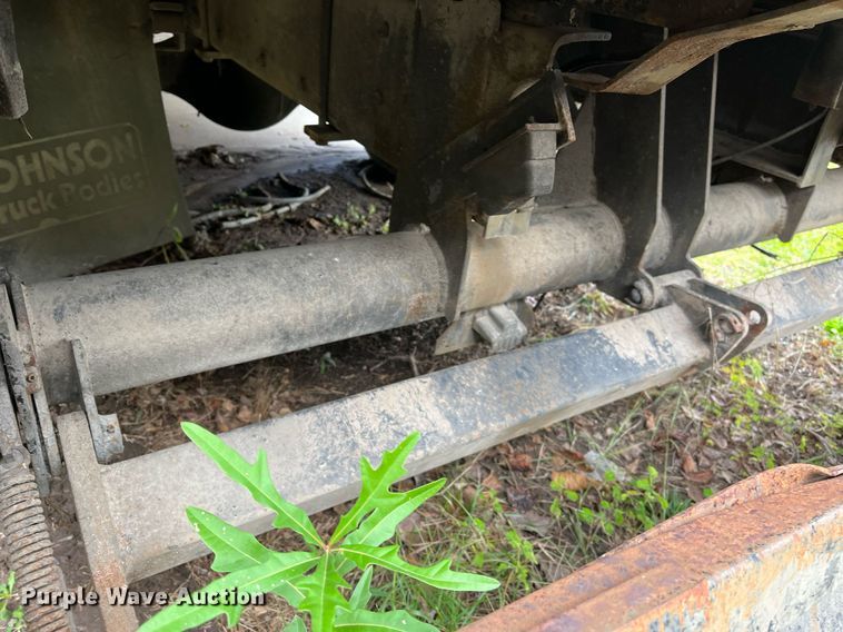 image for item DH8591 2007 Freightliner Business Class M2  refrigerated truck